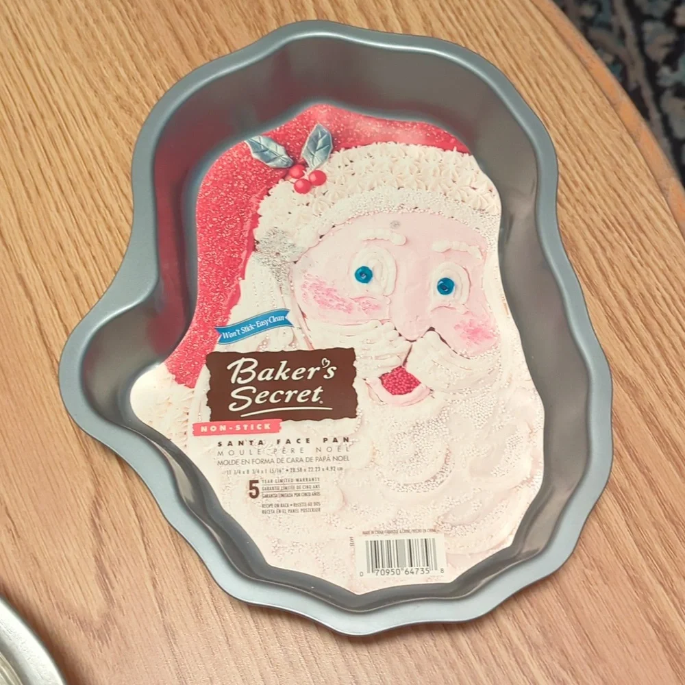 Bakers secret Santa pan